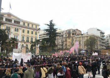 Πανεκπαιδευτικός ξεσηκωμός στη Θεσσαλονίκη! (φωτό+βίντεο)