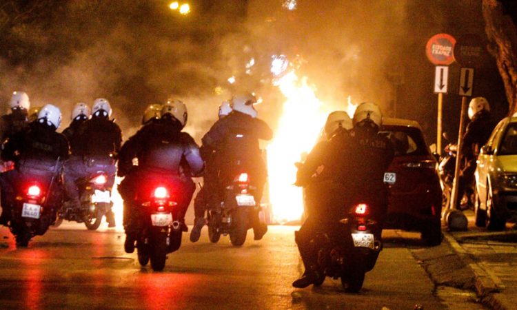 Αν η κυβέρνηση θέλει νεκρούς, έχει προκαλέσει ήδη πολλούς…