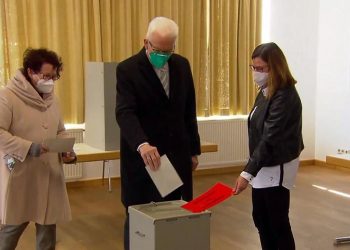 Γερμανία: Σκάνδαλα και πολιτικές ανατροπές