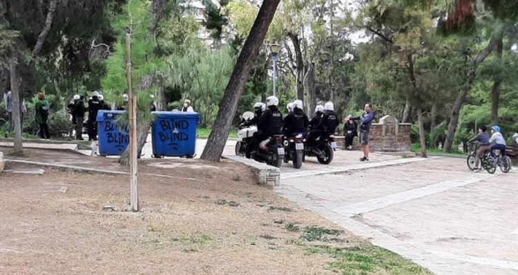 «Τώρα συλλαμβάνετε και τις δασκάλες των παιδιών σας;»