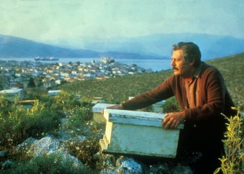 Ο δρόμος των λουλουδιών δεν περνάει από την Ελλάδα