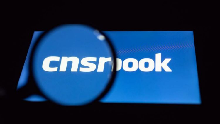 Συλλογή υπογραφών εργαζoμένων στα ΜΜΕ ενάντια στην λογοκρισία του facebook