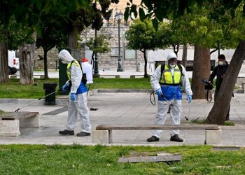 Ο λαός κόντρα σε κορονοϊό και τους «δημιουργούς» του