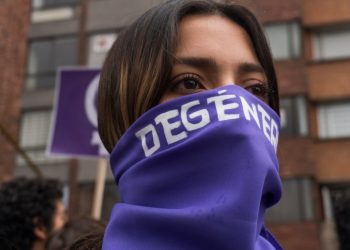 Αυξάνεται η πίεση στις γυναίκες στους καιρούς της πανδημίας και του lockdown