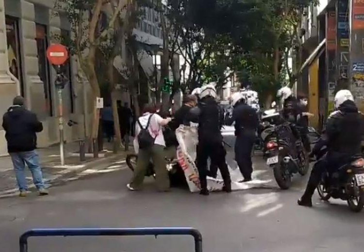 Μέχρι θανάτου εκδικητικότητα κυβέρνησης-μηχανισμών