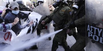 Κατάργηση τώρα των σωμάτων καταστολής