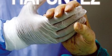 Παρόντες του Γιώργου Αυγερόπουλου