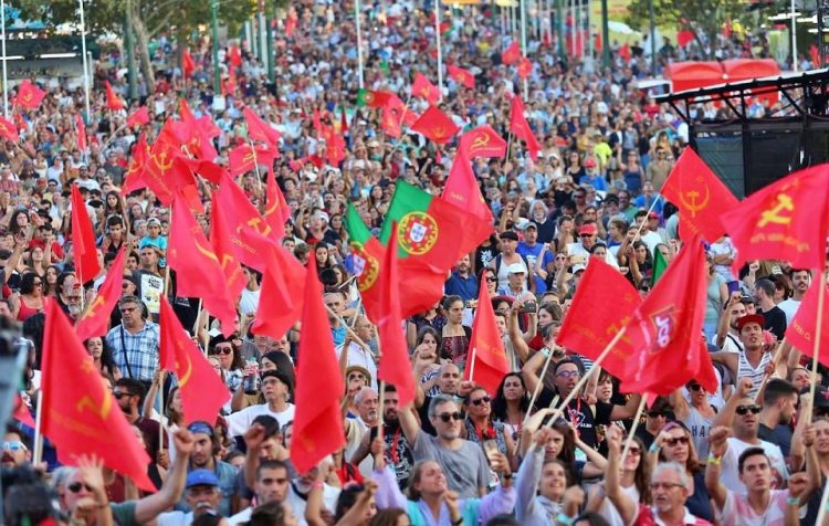 Πορτογαλία: Το κυβερνητικό «πείραμα» αποδυναμώνει την Αριστερά