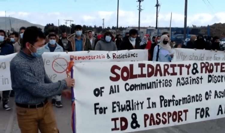 Ριτσώνα: Σε νέες συνεχόμενες κινητοποιήσεις οι πρόσφυγες κόντρα στην κρατική αδιαφορία (βίντεο)