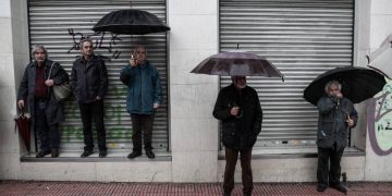 Έταζαν «ψηφιακές συντάξεις» δίνουν προκαταβολές-ψίχουλα