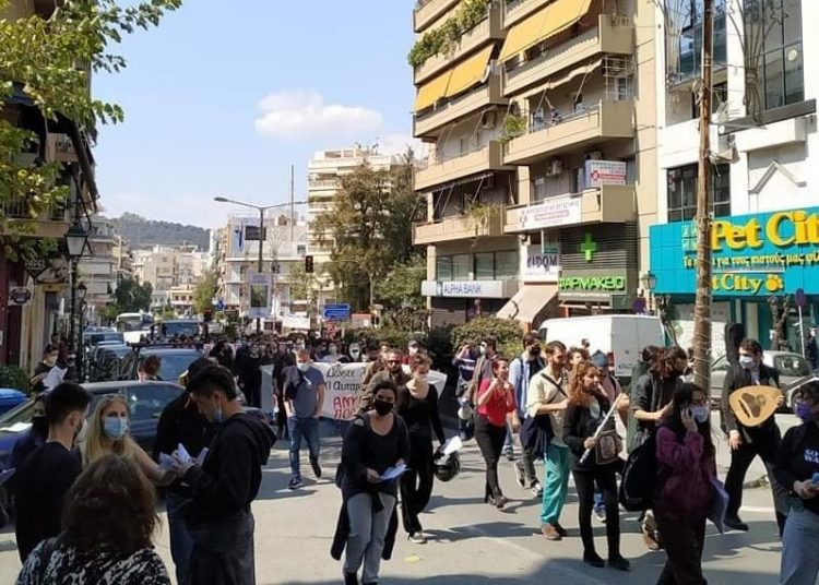 Τρίτη βδομάδα αγωνιστικών διαδηλώσεων στις γειτονιές (φωτο+βίντεο)