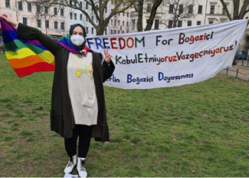 Βερολίνο: Διεθνιστική αλληλεγγύη Τούρκων και Ελλήνων… «εκτός έδρας»!