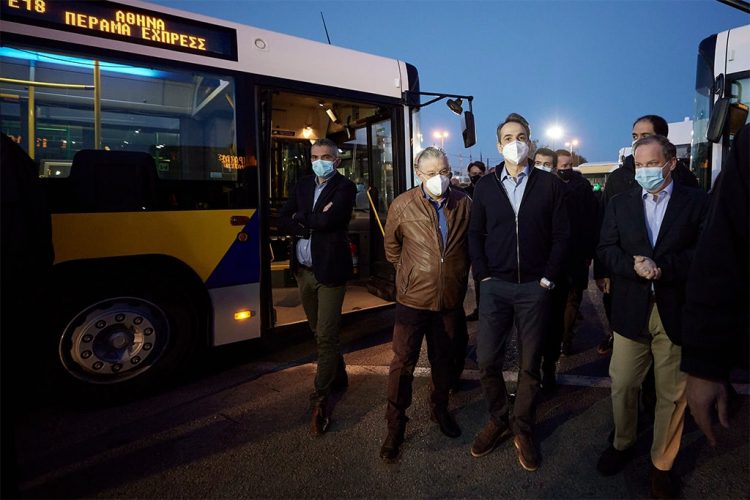 Πανάκριβα και ακατάλληλα νοικιασμένα λεωφορεία