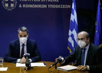 Καταργούν το 8ωρο,  μας δουλεύουν κι από πάνω