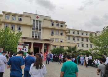 «Ερυθρός Σταυρός»: Ασφυξία και αγώνας ενάντια στις δραματικές ελλείψεις