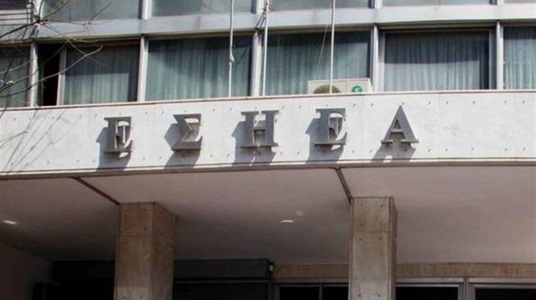 Ιδιώτες ολιγάρχες τα αφεντικά, κρατικό το χρήμα
