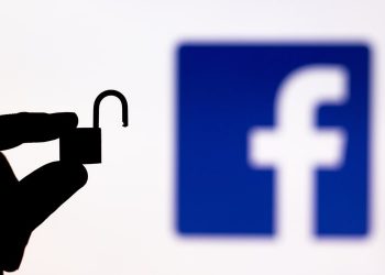 Facebook: Βορά στα «αρπακτικά» τα προσωπικά μας δεδομένα