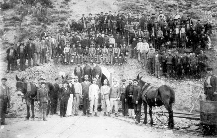 Λαύριο 1896: Μέσα από τον αγώνα αναδύθηκε η εργατική υπερηφάνεια