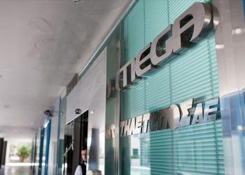 Να απαιτήσει η ΕΣΗΕΑ να μην υπογράψει κανείς τις συμβάσεις γαλέρας του Mega