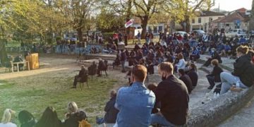 Να βγούμε μπροστά στον αγώνα ενάντια στη διάλυση των ζωών μας