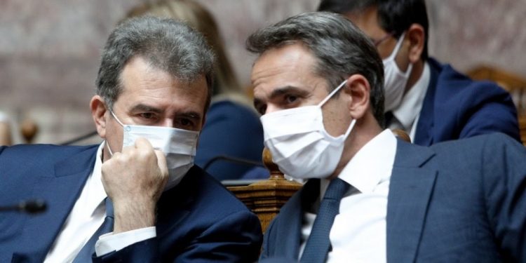 Πέντε μήνες lockdown αυταρχισμού και καταστολής