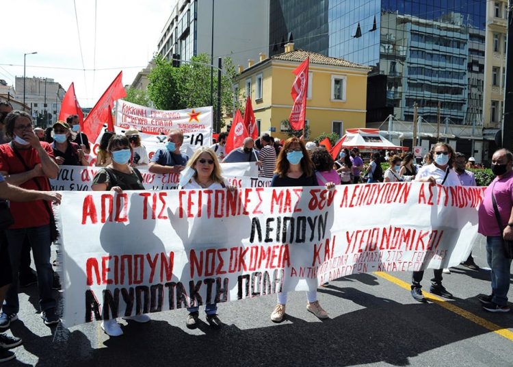 Μαζική διαδήλωση μήνυμα κατά των αντεργατικών σχεδιασμών (φωτό+βίντεο)