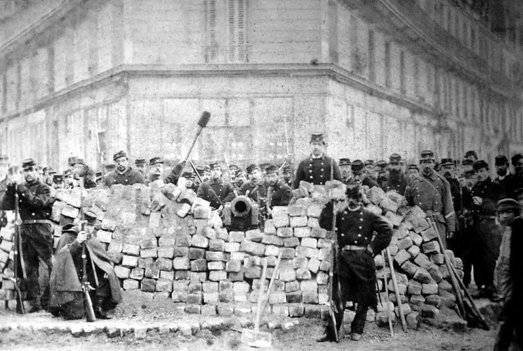 Παρισινή Κομμούνα: Τα ιδεολογικά ρεύματα στη φωτιά της μάχης