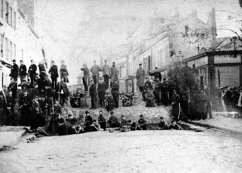 Παρισινή Κομμούνα: Δημοκρατία, πατριωτισμός και σοσιαλισμός σε δρόμους που καίνε