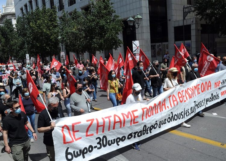 Μαζική διαδήλωση μήνυμα κατά των αντεργατικών σχεδιασμών (φωτό+βίντεο)