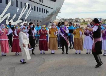 Υψηλής επικινδυνότητας το «πάση θυσία» άνοιγμα