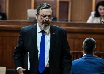 Διαπραγματεύεται η κυβέρνηση με τον ναζί Χρήστο Παππά;