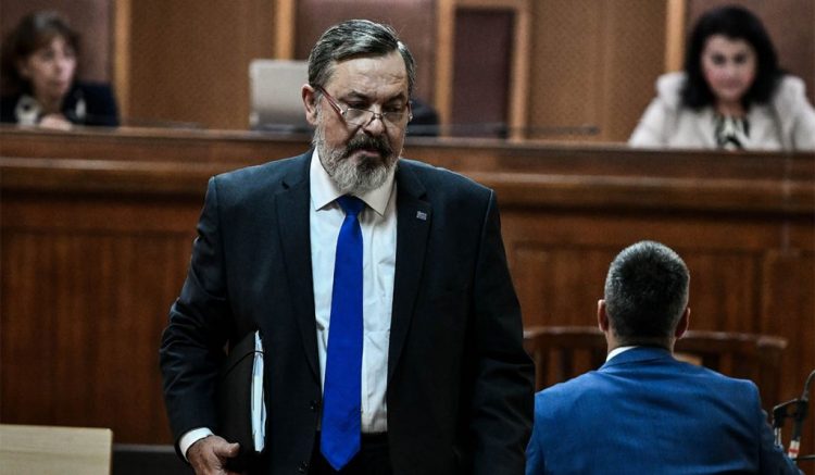 Διαπραγματεύεται η κυβέρνηση με τον ναζί Χρήστο Παππά;