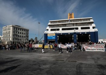 Νέα προσφυγή των εφοπλιστών κατά της 24ωρης απεργίας στις 16 Ιούνη