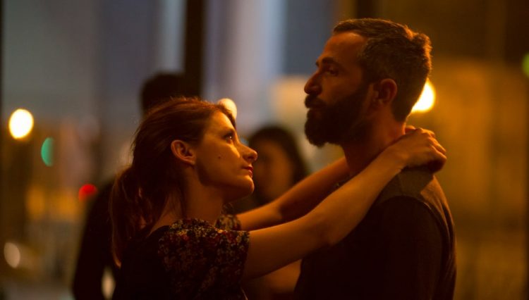 Μήλα, μια αλληγορική ταινία  για τη μνήμη