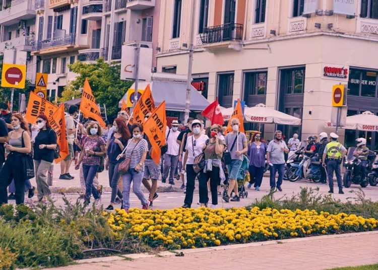 Δυναμικό «όχι» στο έκτρωμα Χατζηδάκη σε όλη τη χώρα (φώτο)