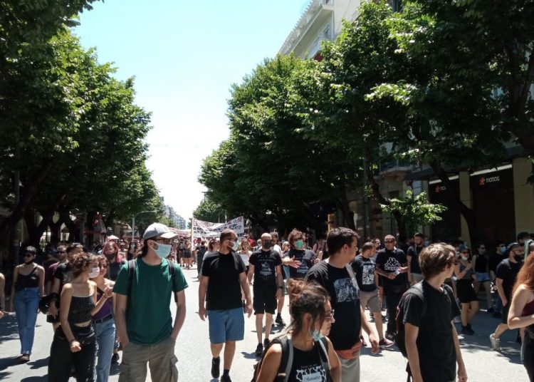 Νέα απεργιακή απάντηση στο νομοσχέδιο Χατζηδάκη σε όλη την χώρα (φώτο)