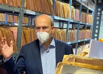 ΕΦΚΑ: Διώξεις σε εργαζόμενους για να «περάσουν» οι ιδιώτες