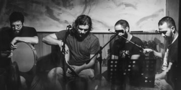 Ο «αποχαρακτηρισμός» των ελληνικών  μουσικών παραδόσεων