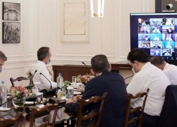 Αναπτυξιακός νόμος με συνταγή Πισσαρίδη