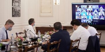 Αναπτυξιακός νόμος με συνταγή Πισσαρίδη