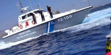 Έτσι γίνονται οι παράνομες επαναπροωθήσεις στο Αιγαίο! (βίντεο)