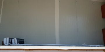 Γιατί επιλέχθηκε η φτηνή λύση των τενεκέδων-κοντέινερ ελαφρού τύπου;