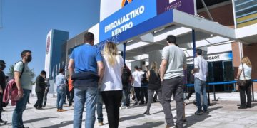 Ο αναγκαίος εμβολιασμός, η κυβερνητική αποτυχία και το μπόλι του ανορθολογισμού