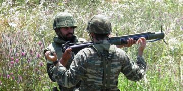 «Λιώνοντας» από τον καύσωνα και τις συνεχείς υπηρεσίες στον Έβρο…