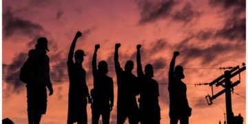 Κομμουνισμός, μελωδία από το μέλλον