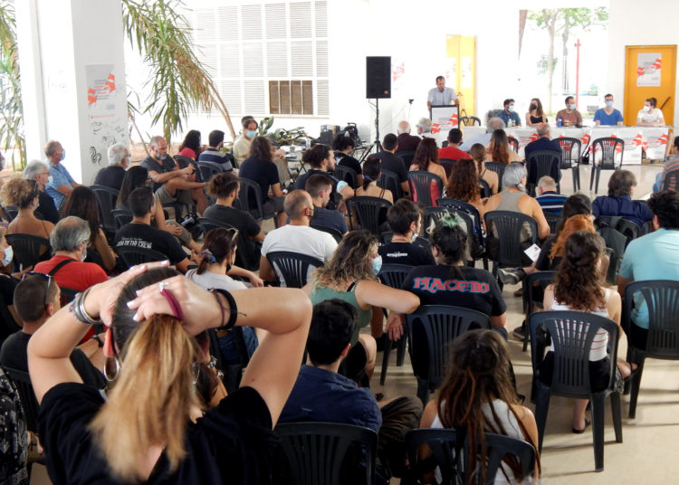 Αισιόδοξο μήνυμα από Συνάντηση για σύγχρονο κομμουνιστικό πρόγραμμα και κόμμα (φωτογραφίες)