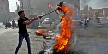 Λίβανος: Η κοινωνική  έκρηξη  προ των πυλών