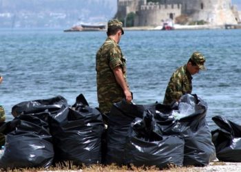 Εργασιακή εκμετάλλευση των φαντάρων υπέρ… πατρίδος