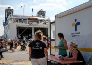 Μεγάλη αύξηση διασωληνώσεων, επιτελική αδιαφορία