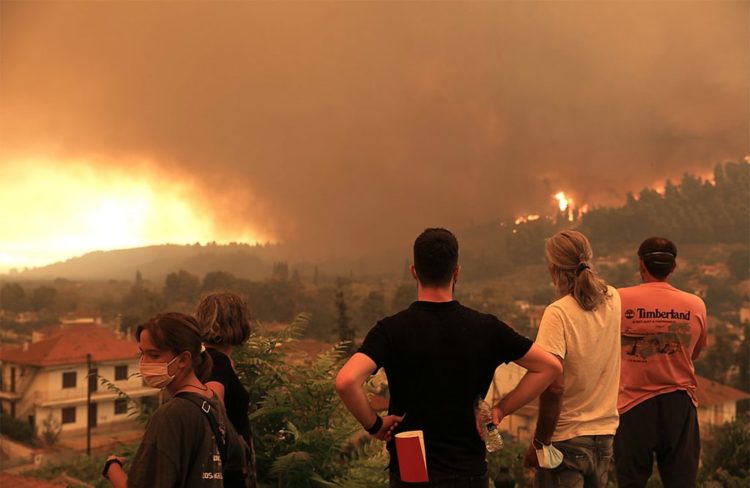 Συγκέντρωση ειδών πρώτης ανάγκης από την ΕΛΜΕ Εύβοιας